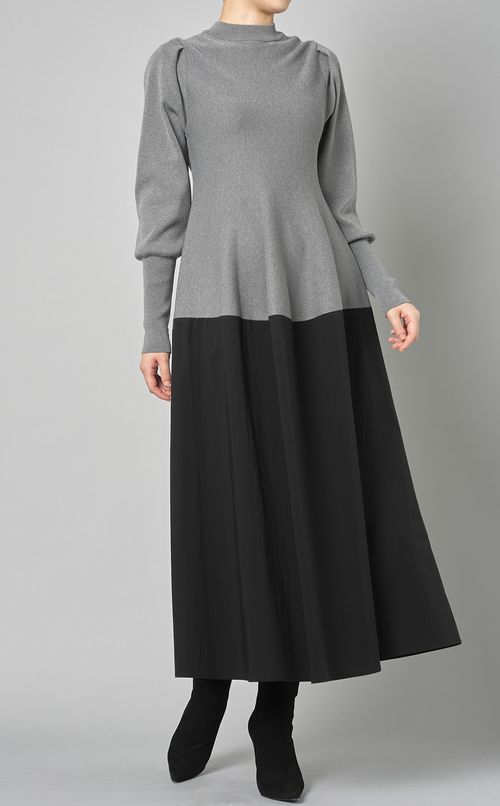 スタンドネックドッキングワンピース