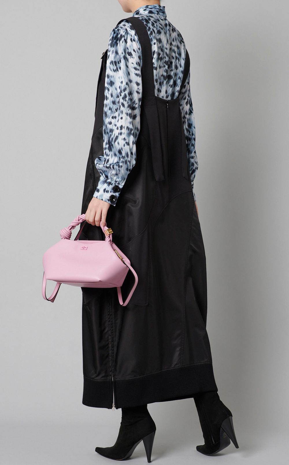 GANNI ドローストリング トップハンドル バッグ GANNI|Ganniツイストハンドルバッグ
