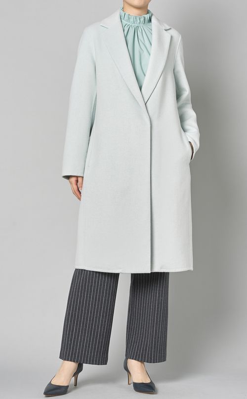 タフタネックフリルブラウス