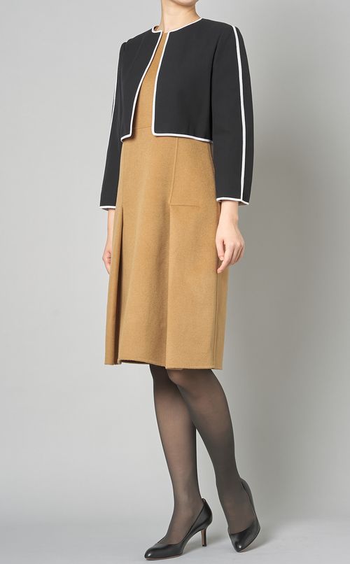 ダブルフェイスノースリーブワンピース