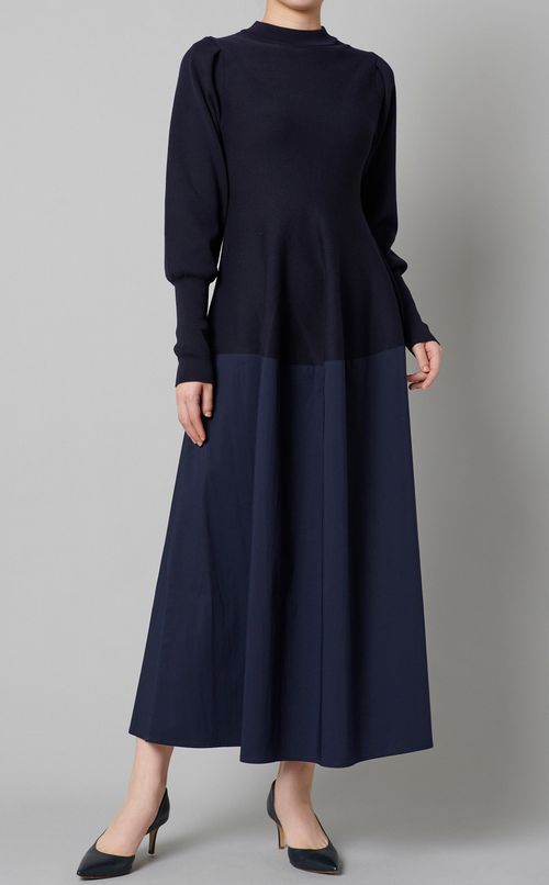 スタンドネックドッキングワンピース