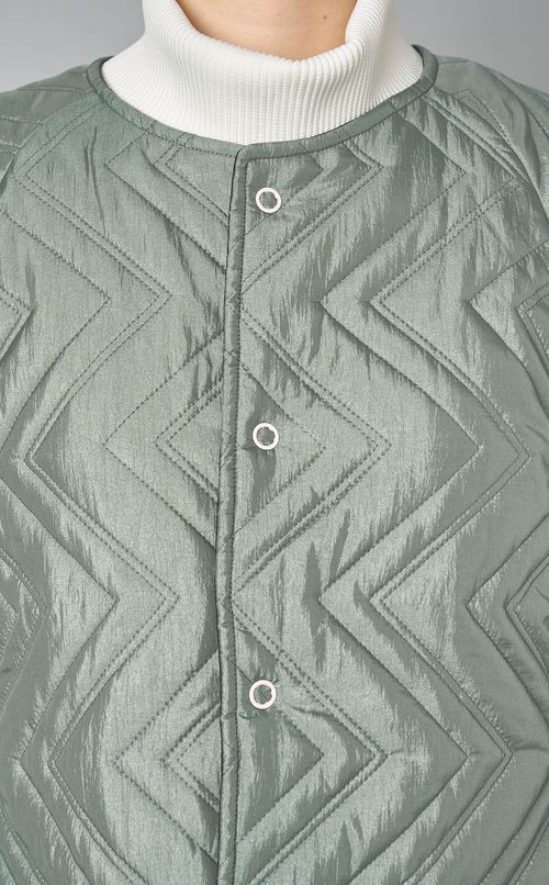 リバーシブルキルティングコート