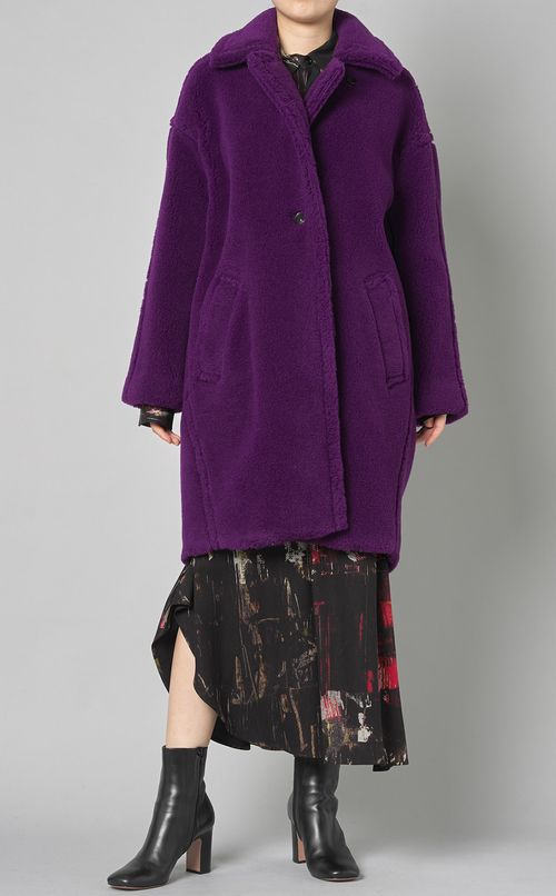 コクーンシルエットボアコート