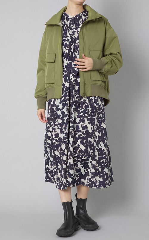 中綿ハイネックフライトジャケット