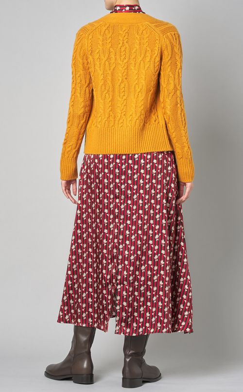 ウールケーブルVネックカーディガン