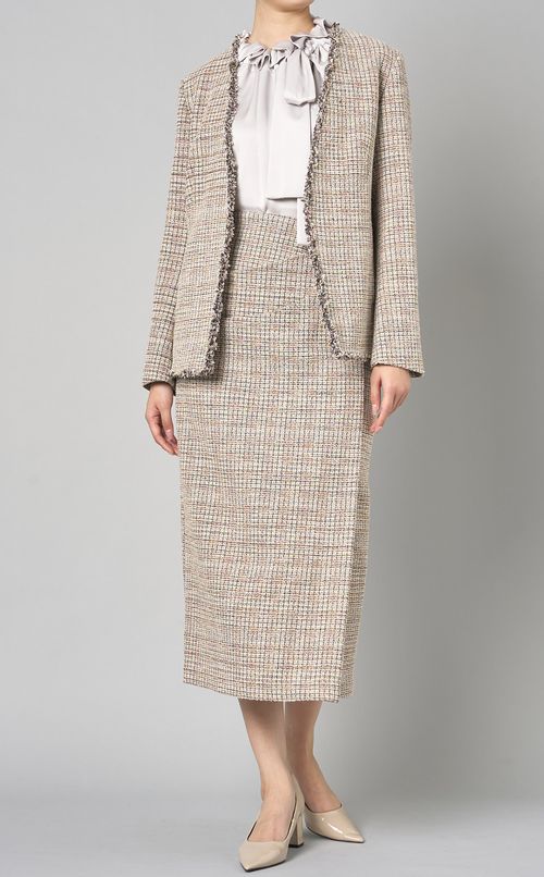 サテンリボンギャザーブラウス