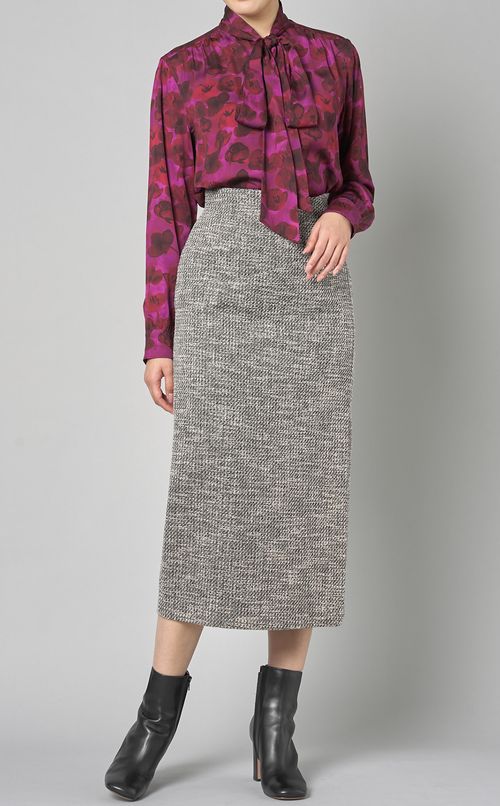 フラワープリントボウタイブラウス