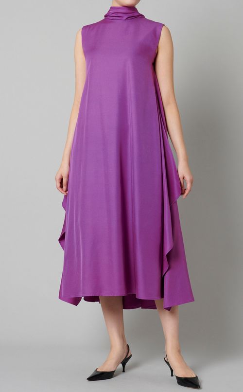 シルクハイネックノースリーブワンピース