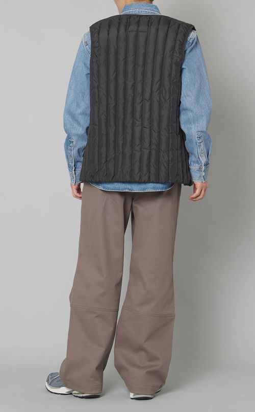 プリマロフトベスト