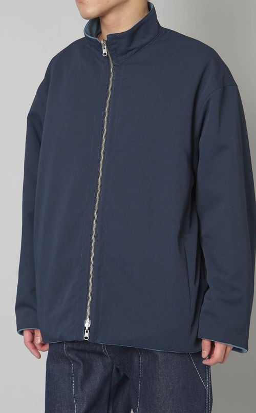 リバーシブルスタンドブルゾン