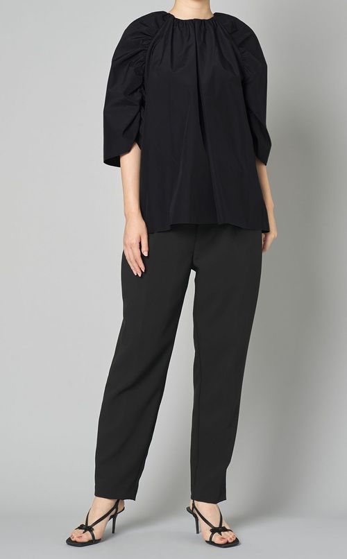 ボリュームギャザースリーブブラウス