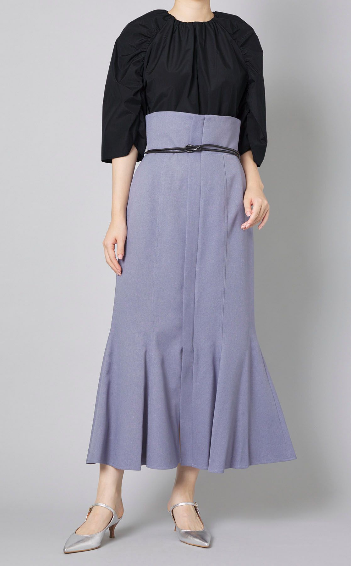 hue DAY TO EVENING(ヒュー・デイ・トゥ・イブニング)のレンタル