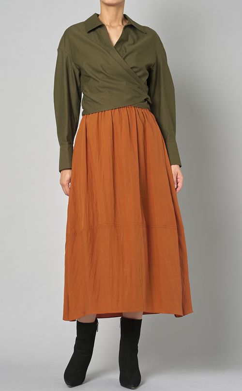 プルオンギャザーフレアスカート