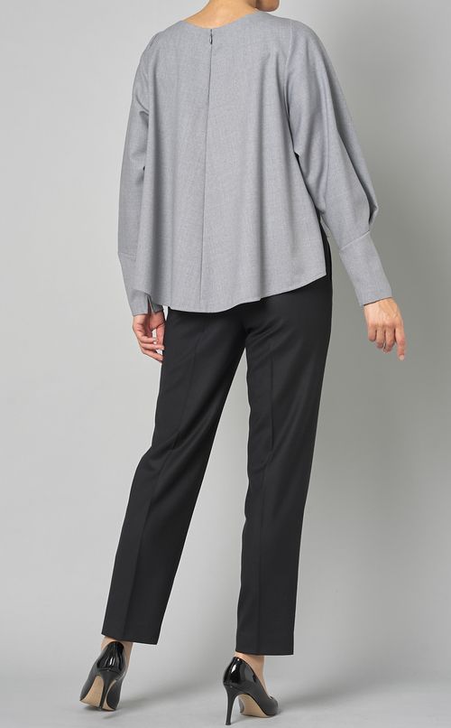 ストレッチウールプルオーバー