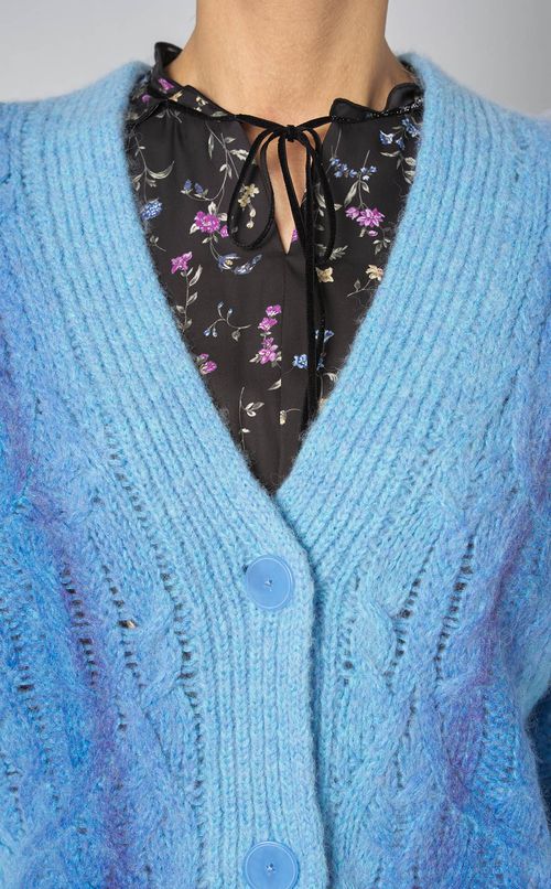 グラデーションVネックカーディガン