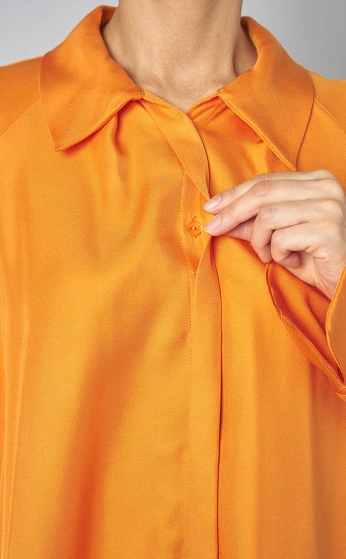 シルクフレアブラウス