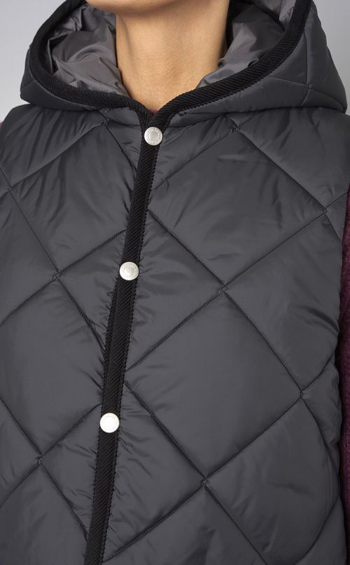 ダイヤキルティングロングジレ