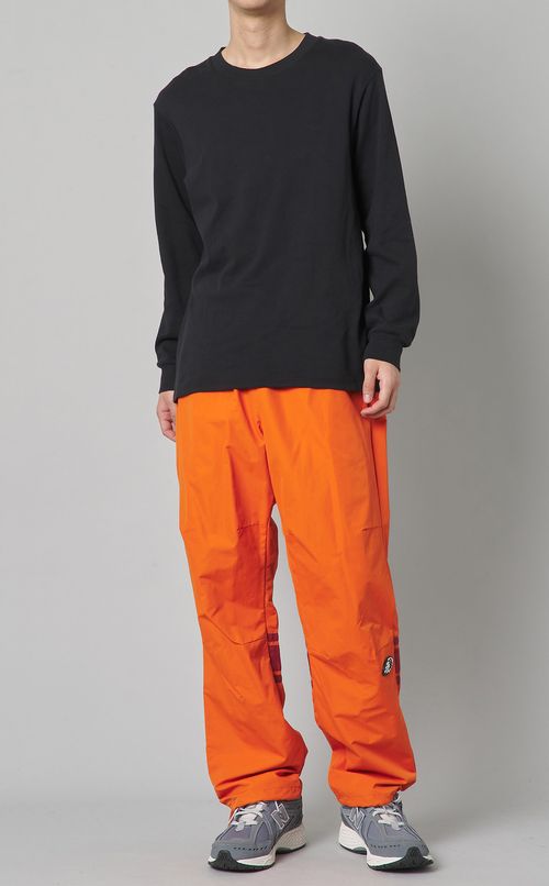 ナイロントラックパンツ