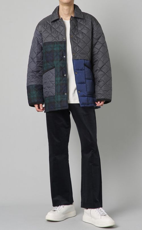 ストレッチコーデュロイフレアパンツ