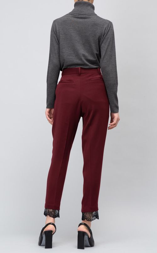 裾レース付ストレートパンツ