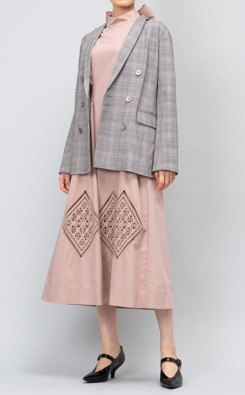 バックリボン刺繍ワンピース