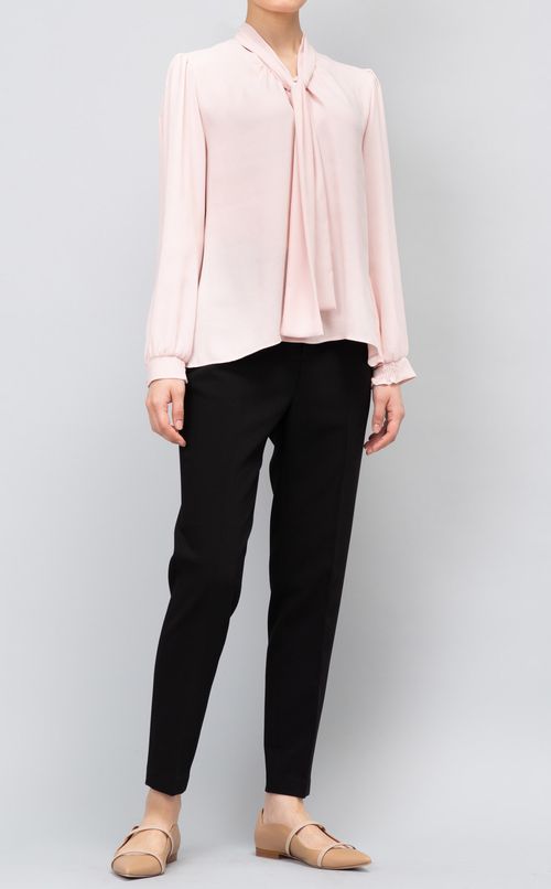 スキニーテーパードパンツ