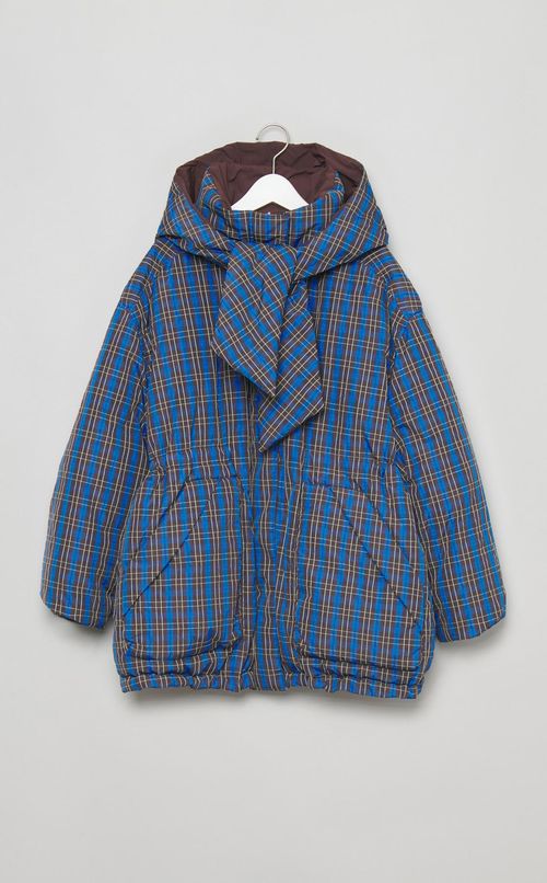 フーディリバーシブルダウンブルゾン