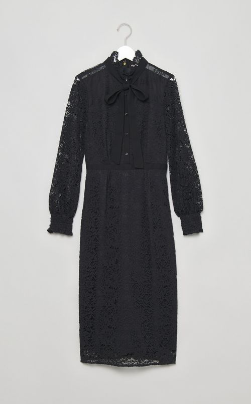 フローラルレースワンピース