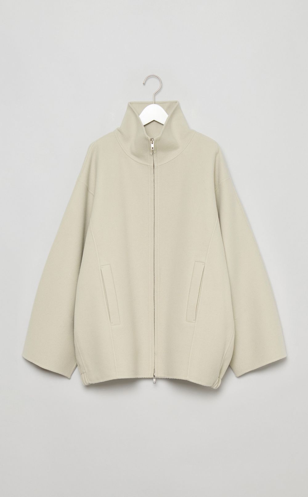 メルトンスタンドネックリバーブルゾン