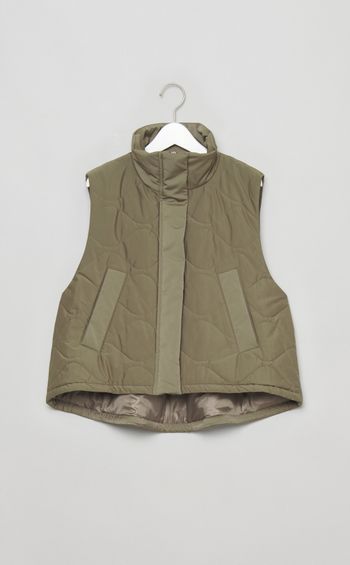 キルティングパディングベスト