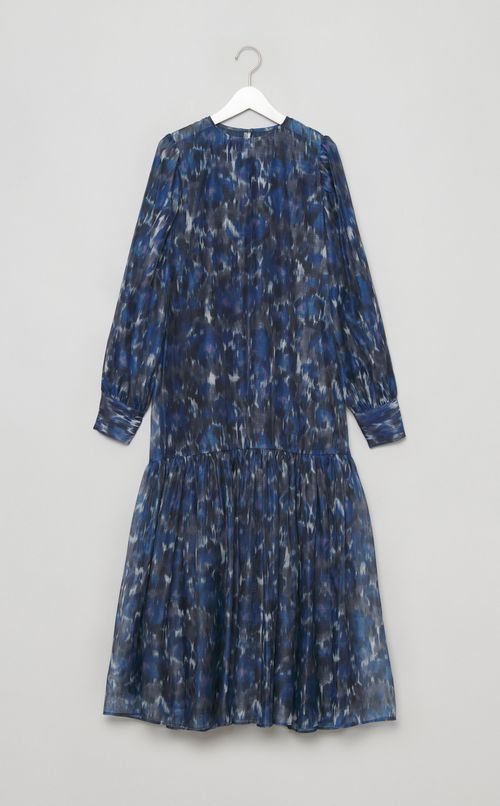 フラワープリントフレアワンピース