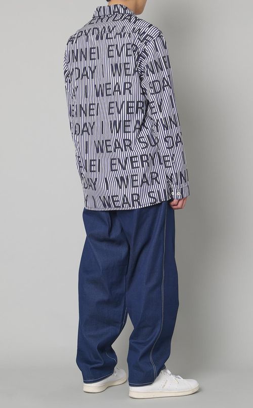 レタードオーバーシャツ