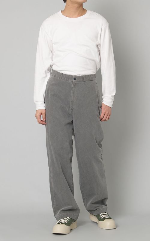 ピグメントアーミーチノパンツ