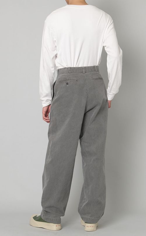 ピグメントアーミーチノパンツ