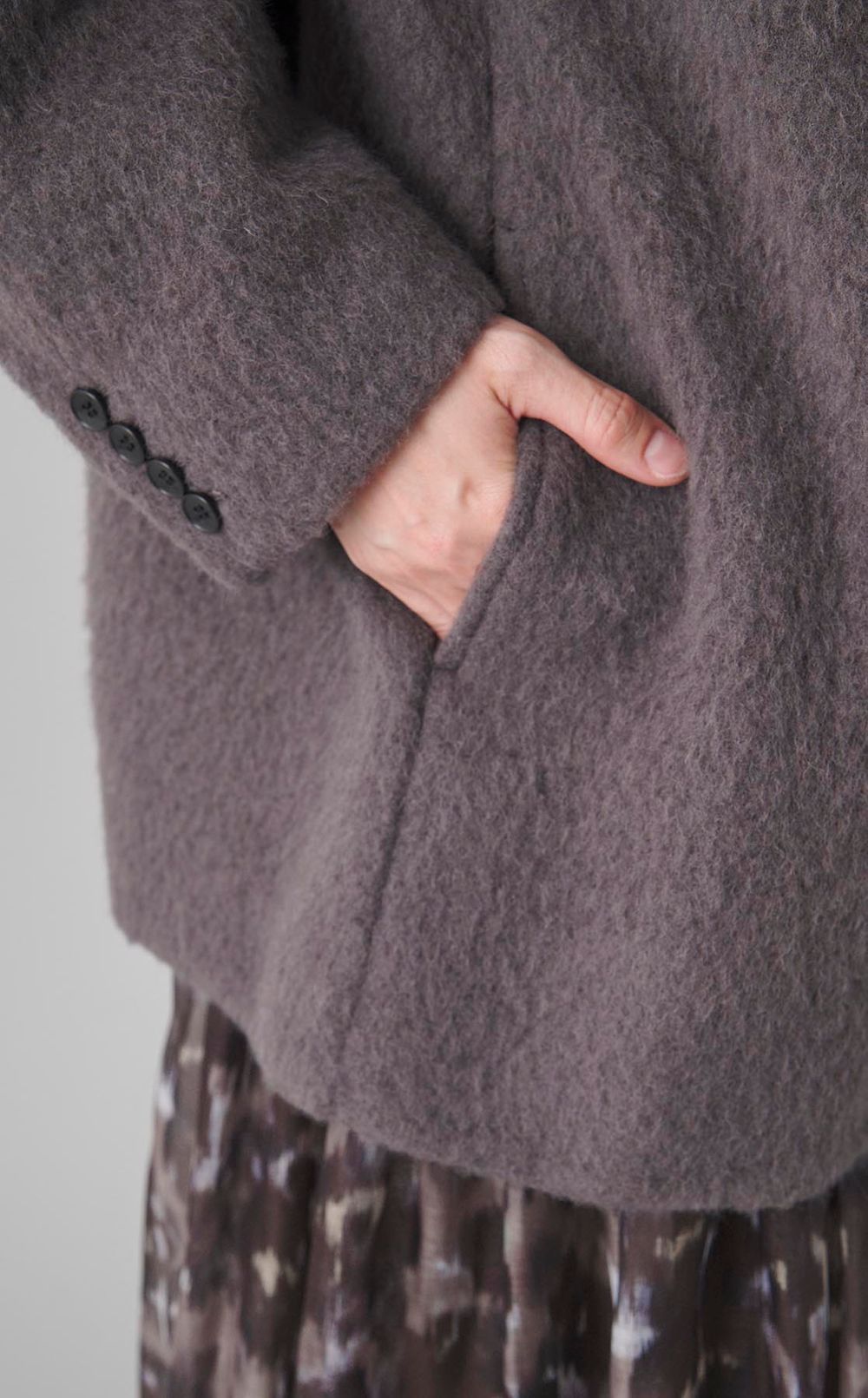 スタンドカラーショートコート