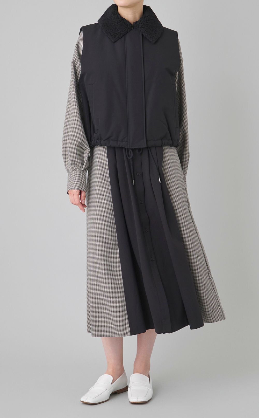 中綿ショートベスト