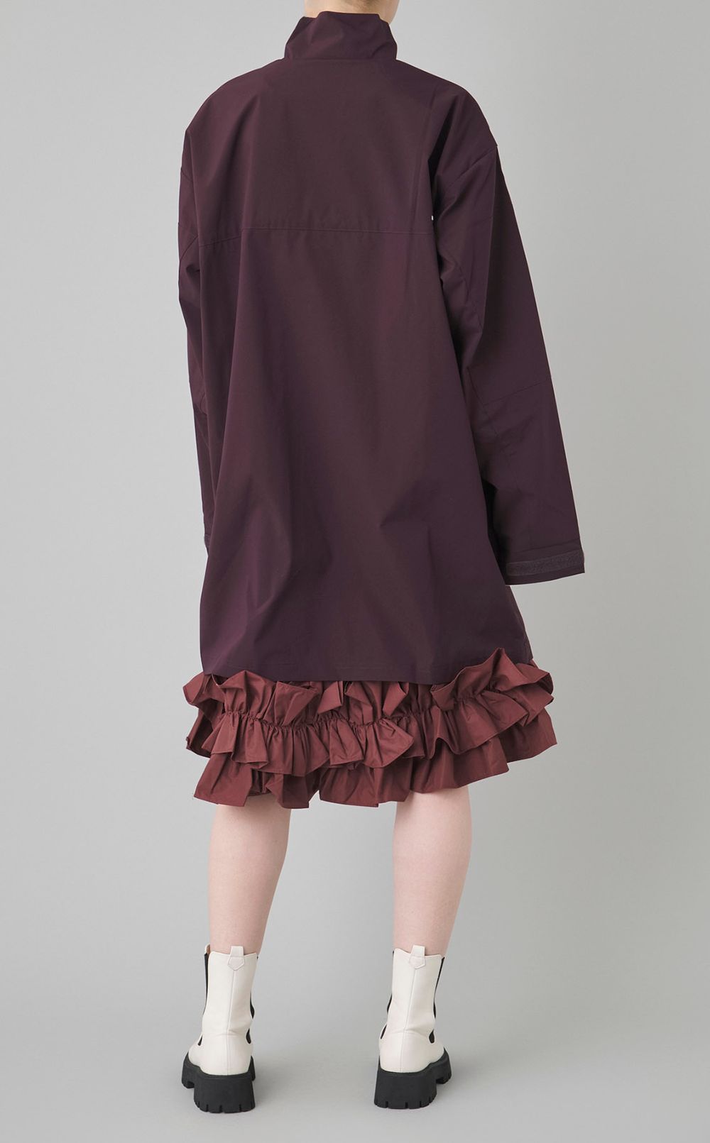 フリルレイヤーハーフジップワンピース