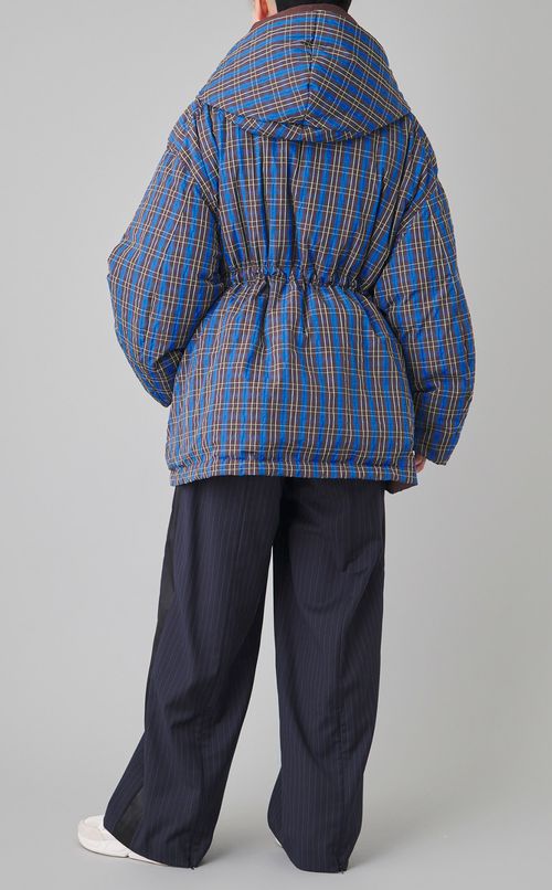 フーディリバーシブルダウンブルゾン