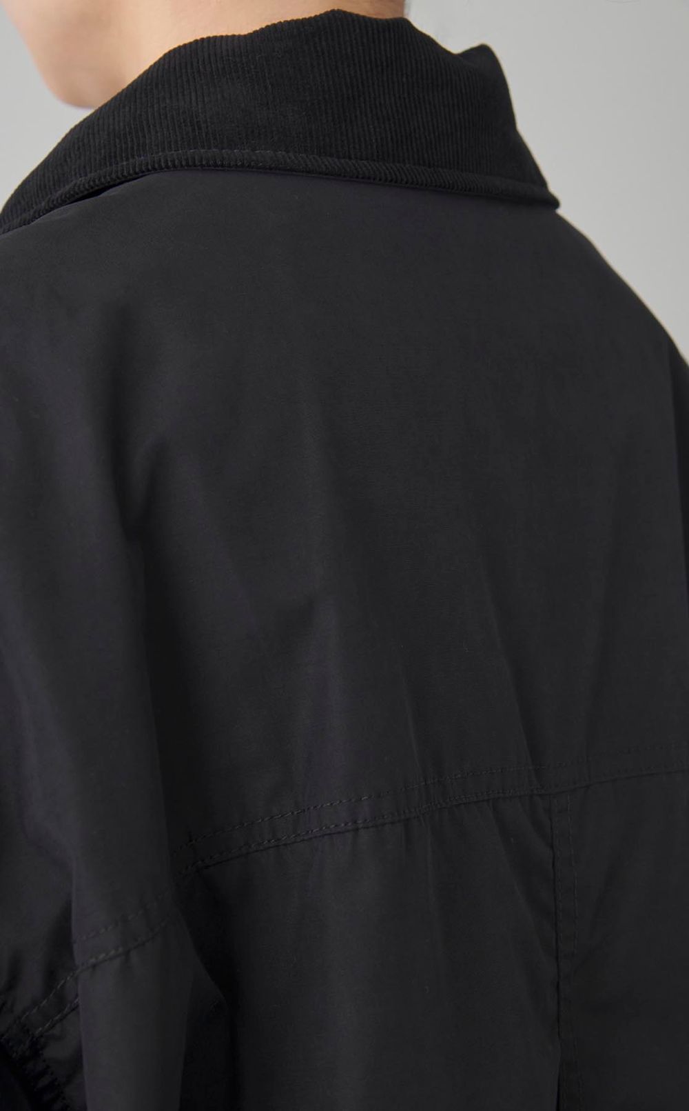 コンビネックミドルブルゾン