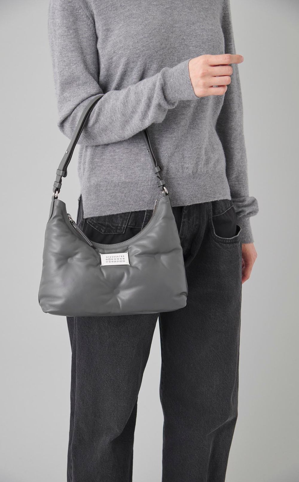 GLAMSLAMレザーホーボーバッグ