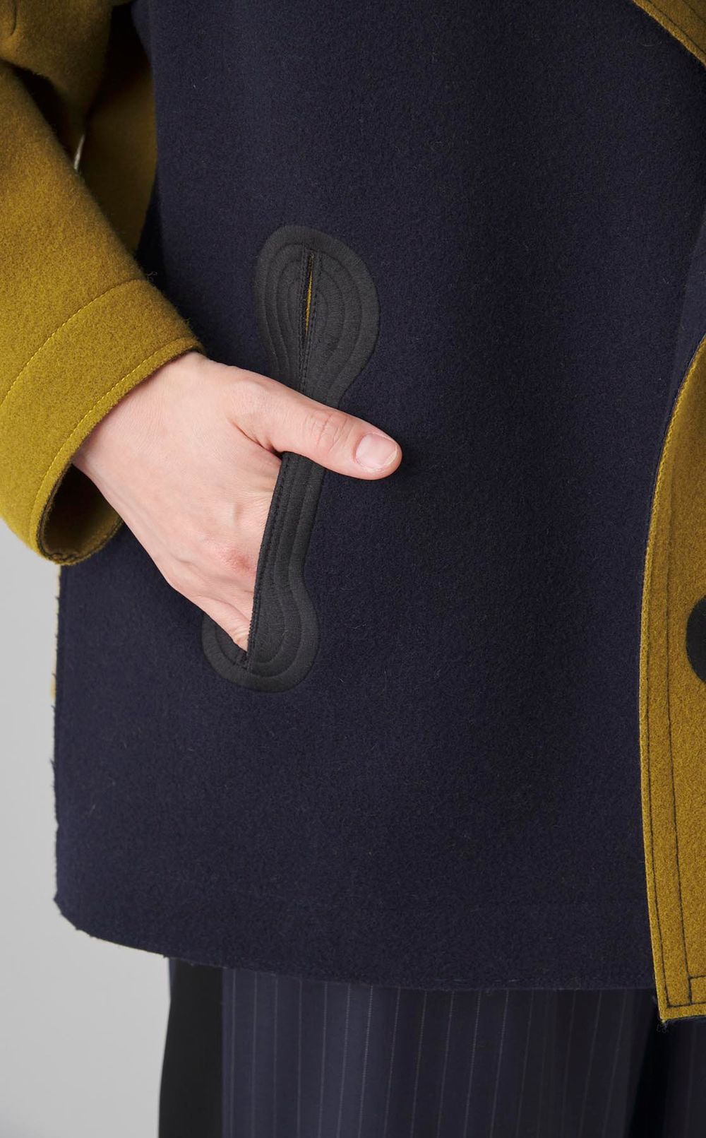 クレイジーパターンPコート