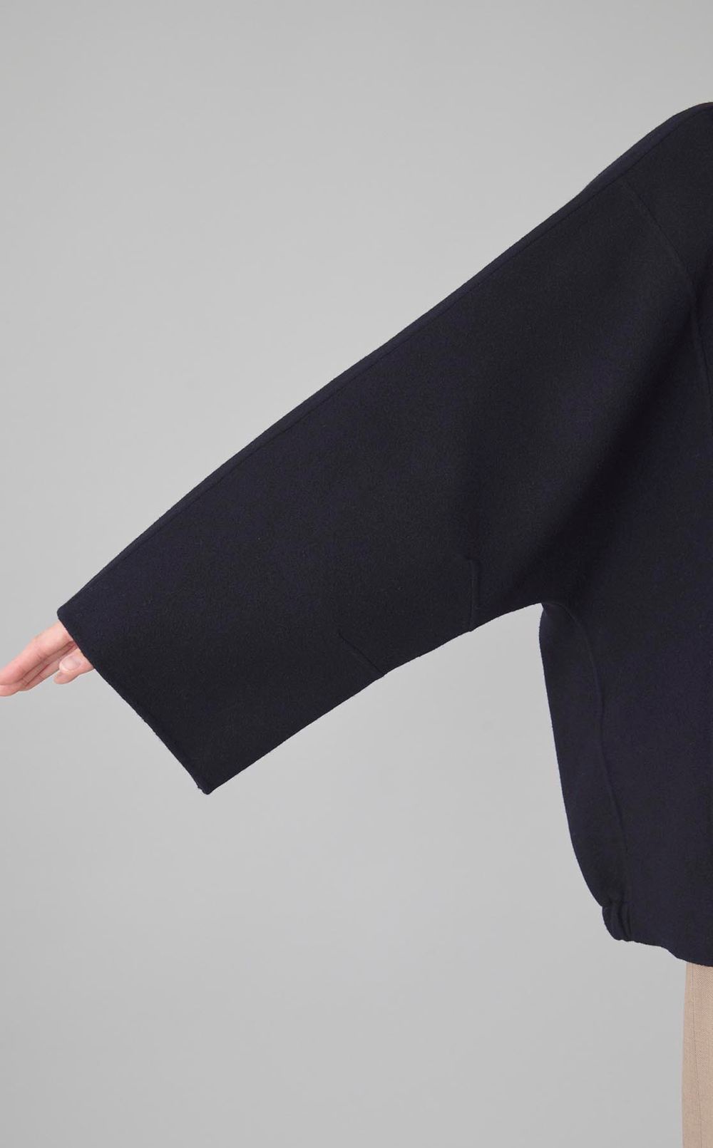 メルトンスタンドネックリバーブルゾン