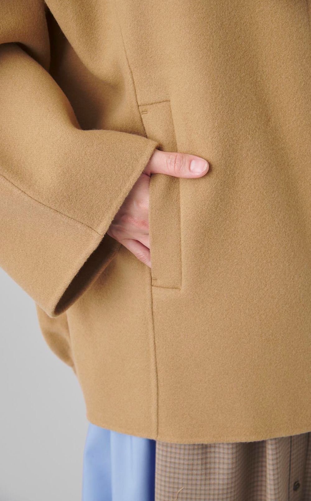 メルトンスタンドネックリバーブルゾン