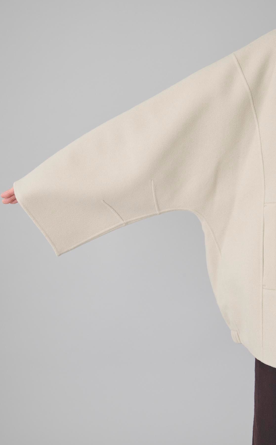 ETRÉ TOKYO｜メルトンスタンドネックリバーブルゾン