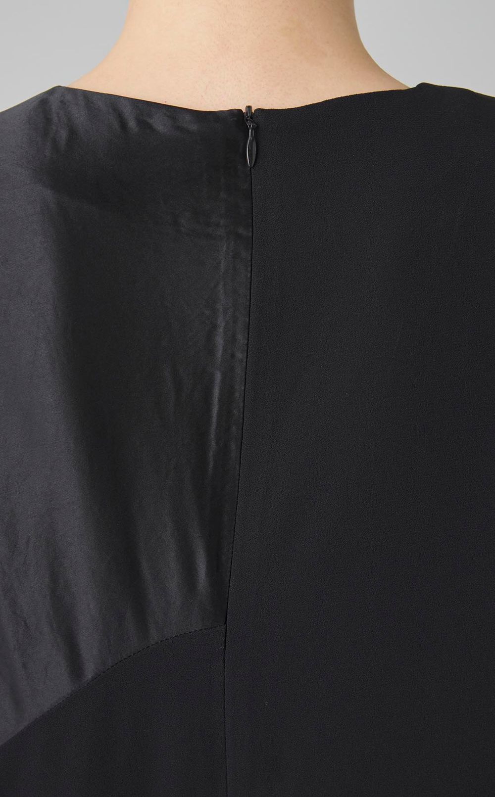 アシンメトリー切替ワンピース