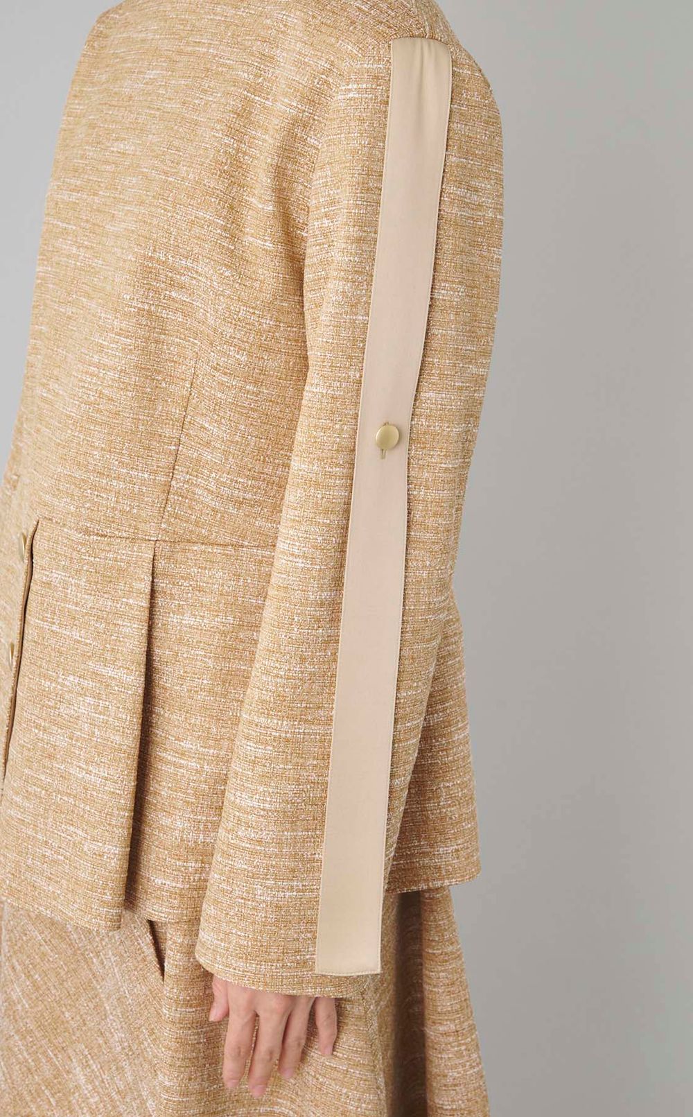 スラブツイードプルオーバー