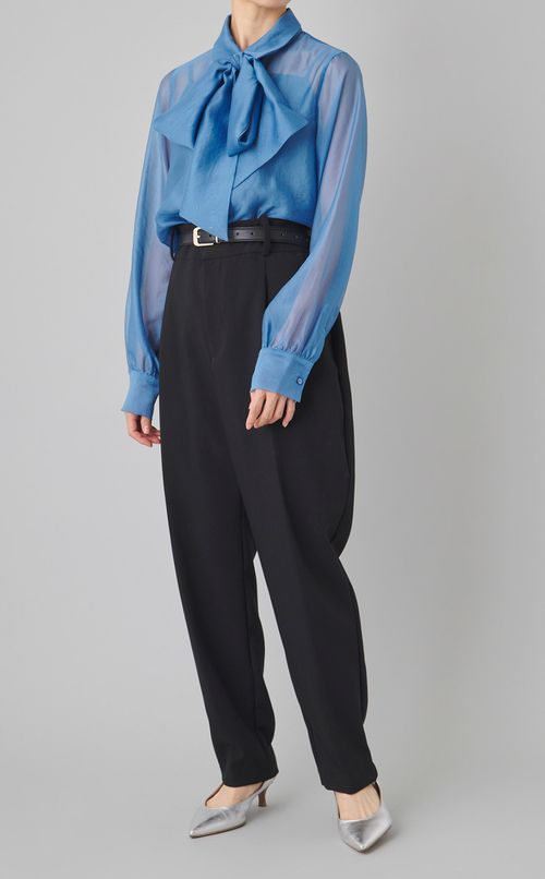 ボウタイ付きシアーシャツ