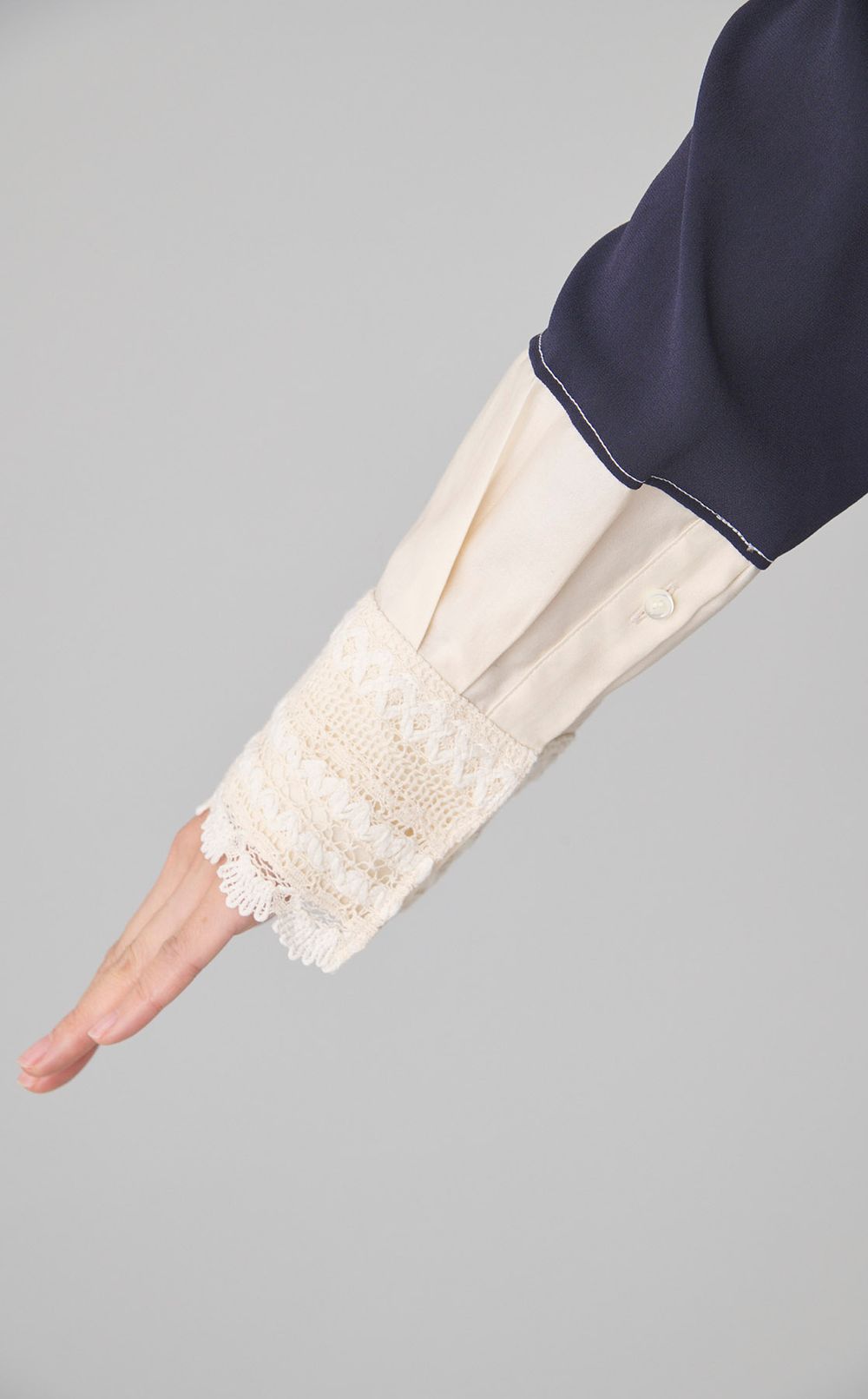 【reADdress】リメイクノーカラーシャツ