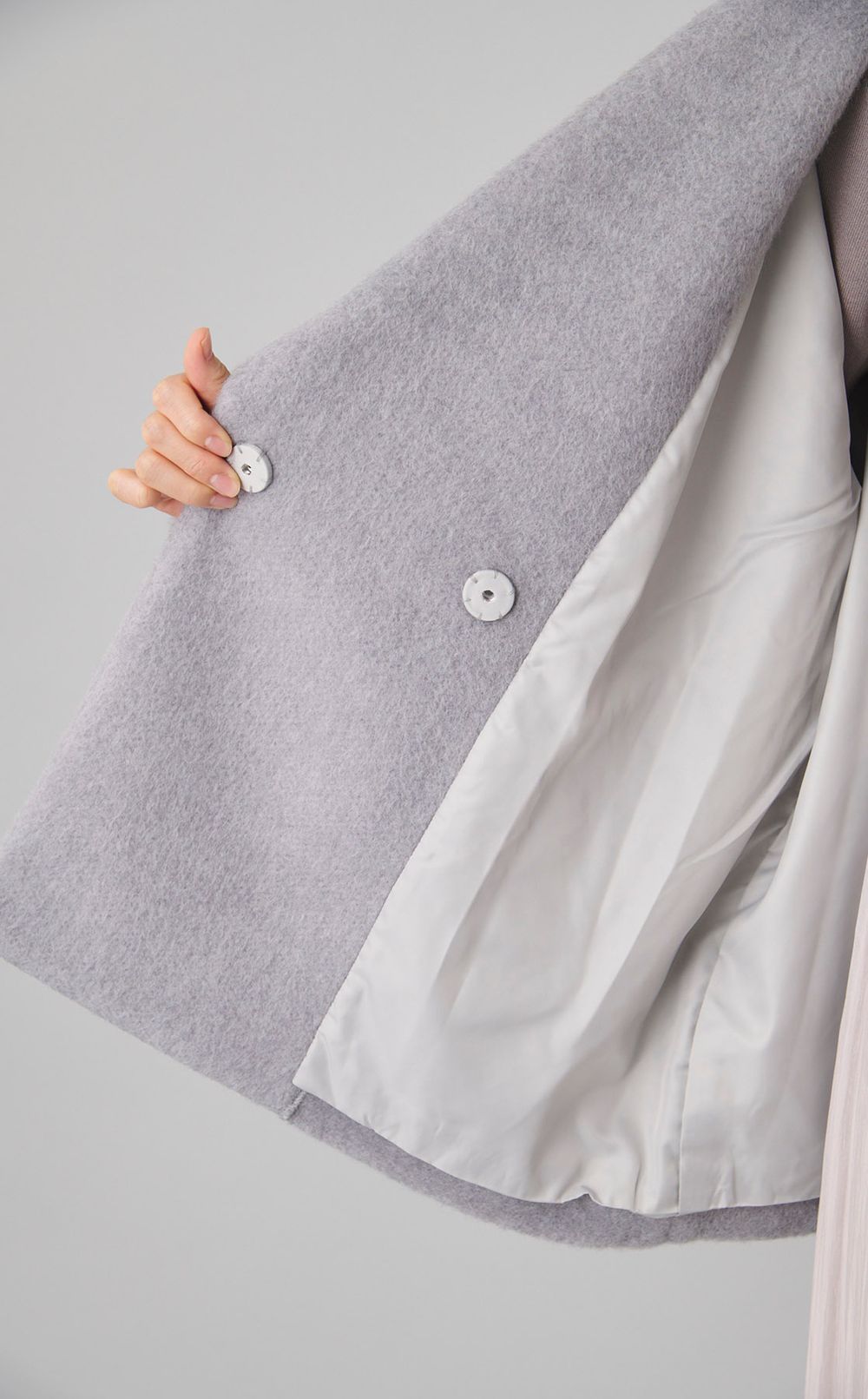 ベルト付きウールショートコート