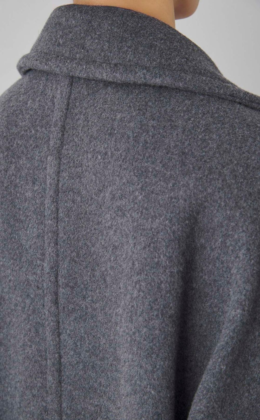 ウールミドルPコート